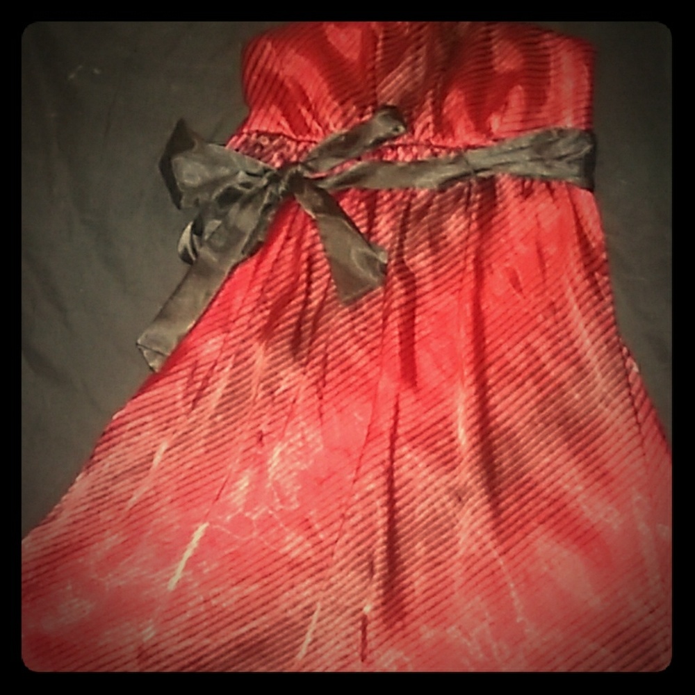 Red/black dress